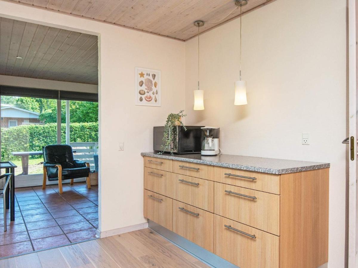 4 Person Holiday Home In B Rkop Børkop Extérieur photo