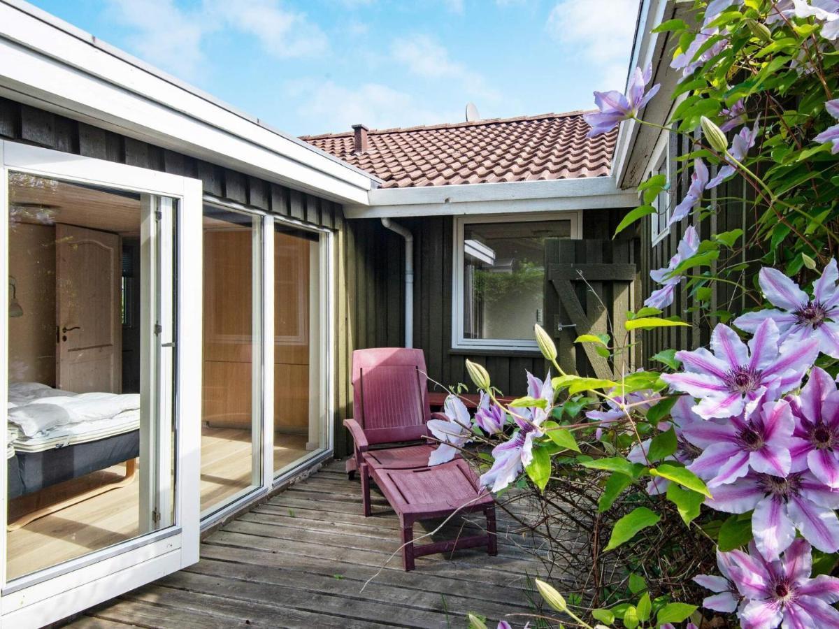 4 Person Holiday Home In B Rkop Børkop Extérieur photo