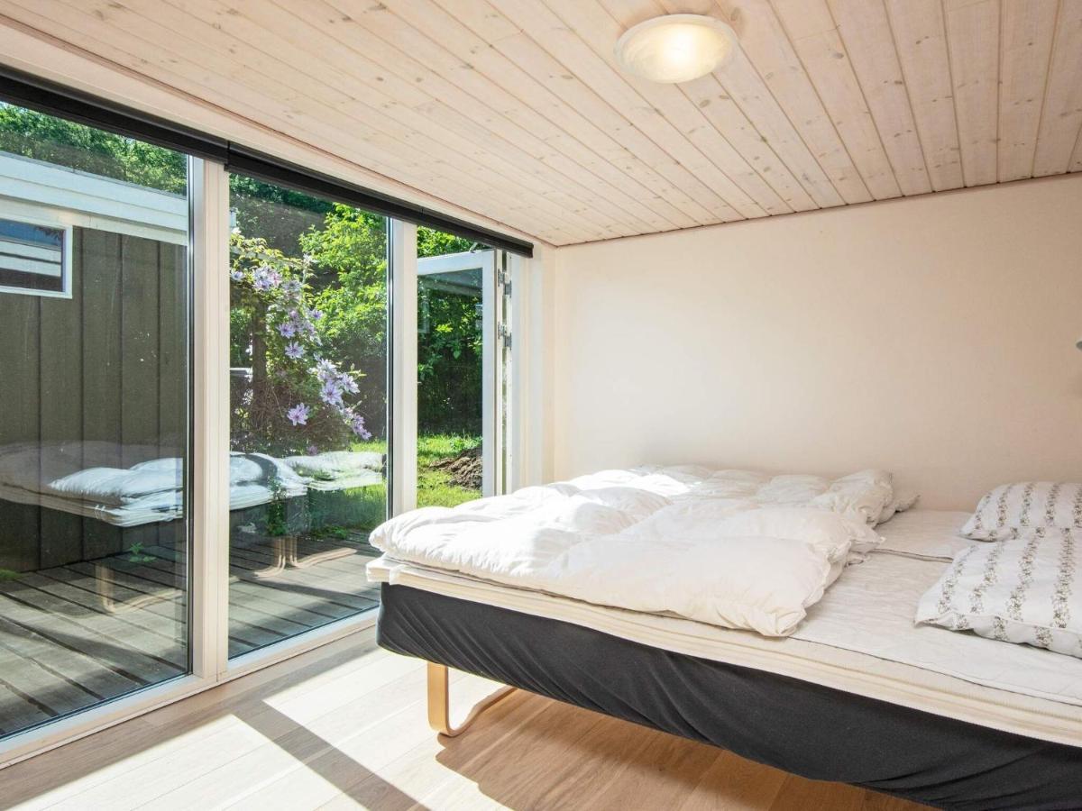 4 Person Holiday Home In B Rkop Børkop Extérieur photo